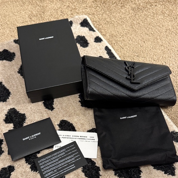 Saint Laurent Black Chevron Leather Wallet/Clutch - Picture 16 of 16